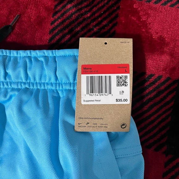 Nike Totality Men's Dri-FIT 7" Unlined Versatile Shorts - Picture 4 of 8